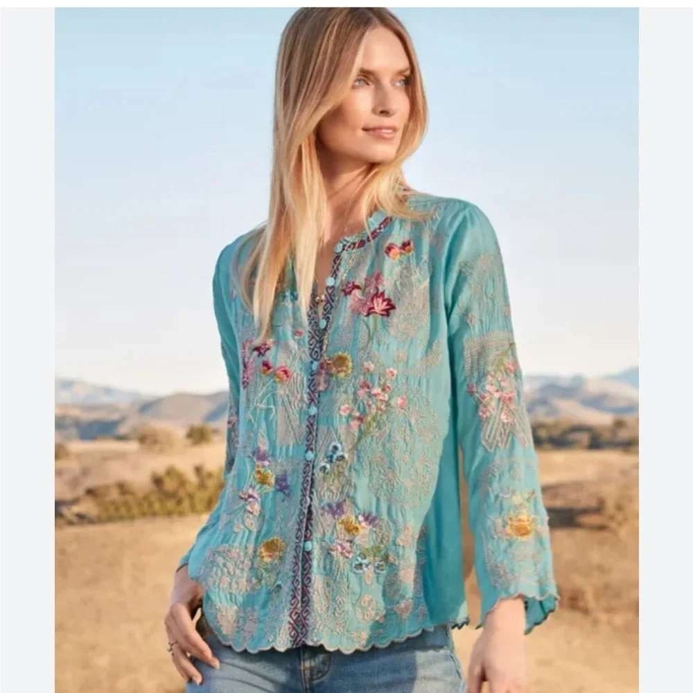 Johnny Was Allbee Blouse Womens Small S Aqua Blue Embroidered Scalloped Boho Top - Picture 2 of 11
